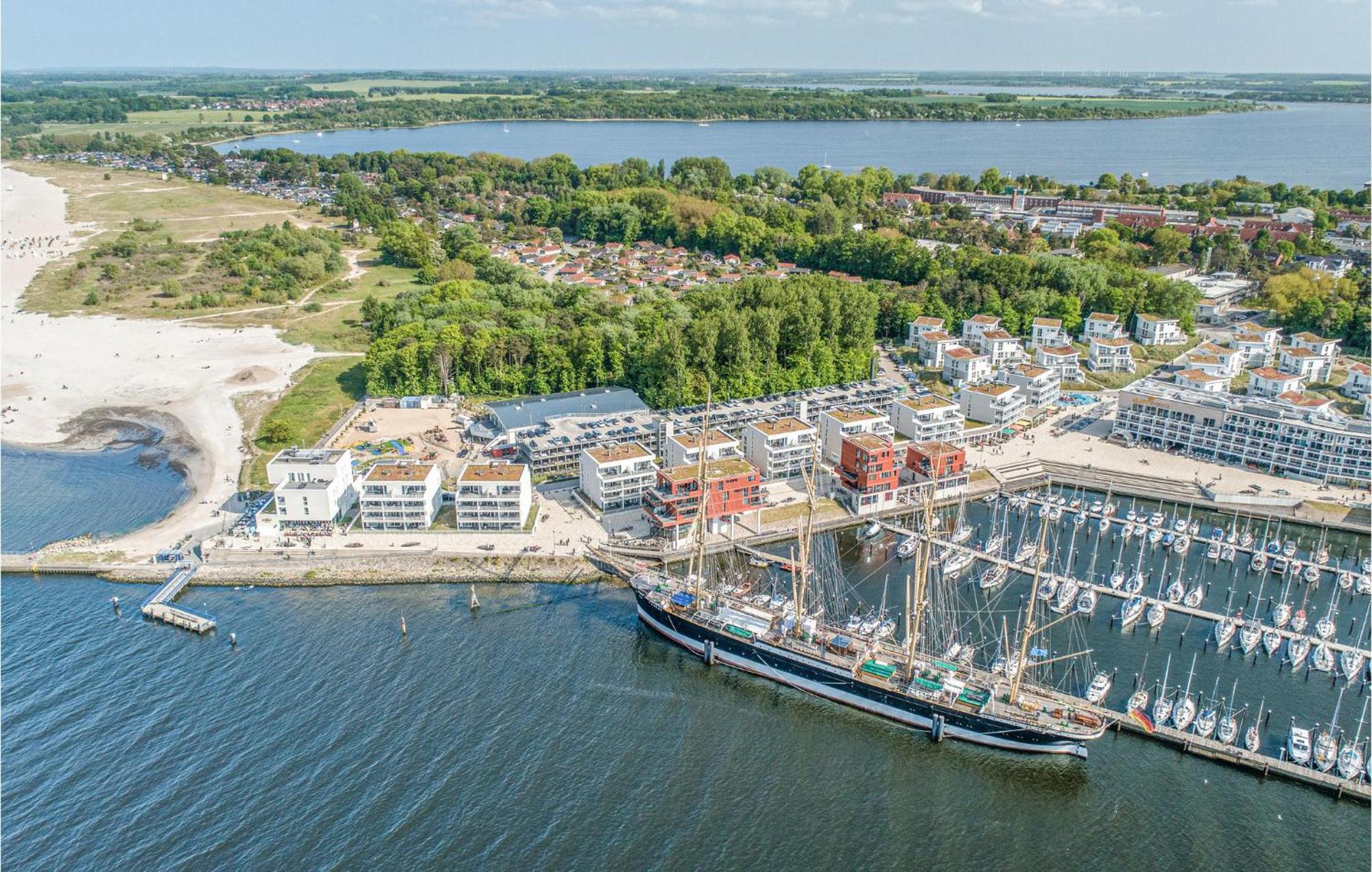 Amazing Apartment In Luebeck Travemuende With Wifi Eksteriør billede